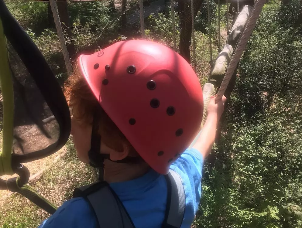 Kletterwald mit Kindern - Kletterhelm