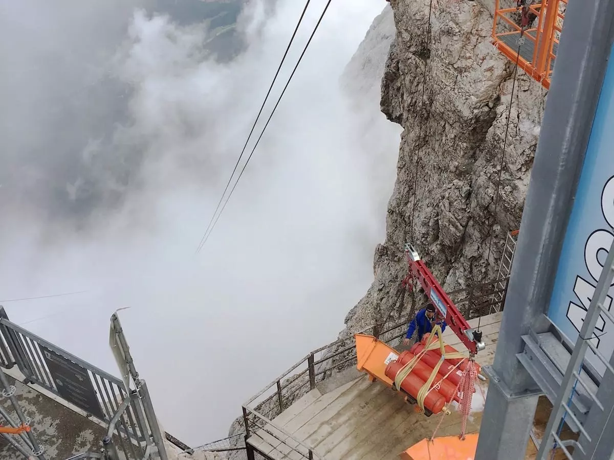 Sommerurlaub mit Kindern in den Alpen - Baustelle Zugspitze