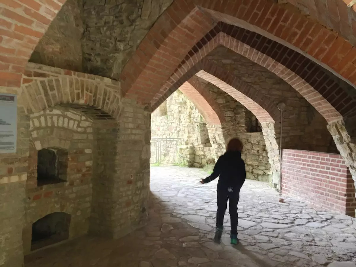 Museumspark Rüdersdorf mit Kind - Rumfordofen innen