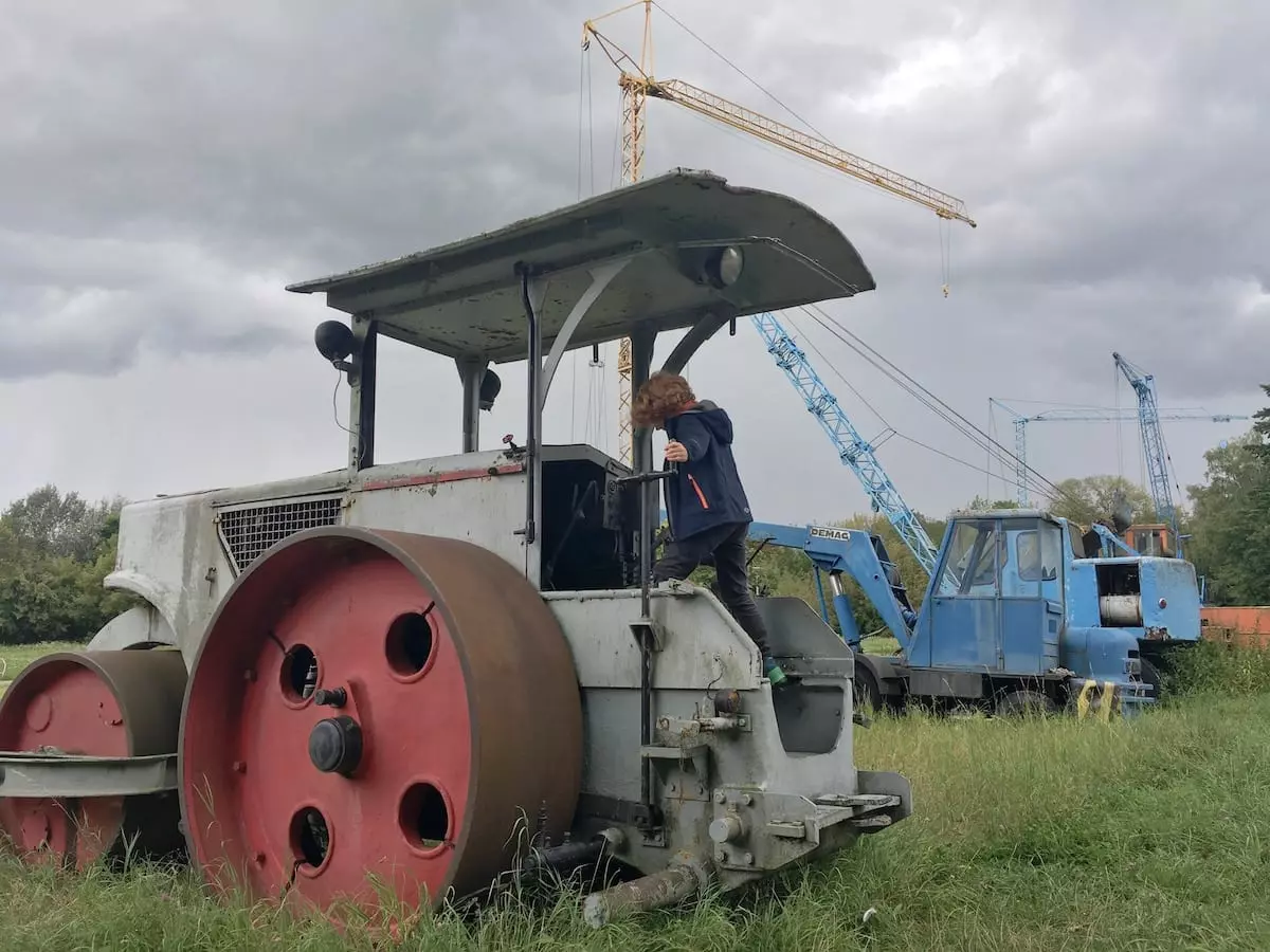 Museumspark Rüdersdorf mit Kind - Walze, Bagger, Kräne