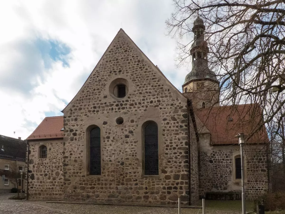 Bad Belzig - Brandenburg im Winter Feldsteinkirche