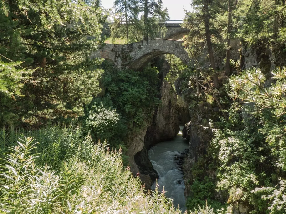 Pontresina - Brücke über den Fluss