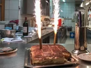 Sylvestermenü beim Familienprogramm an Sylvester in der Jugendherberge Waldhäuser