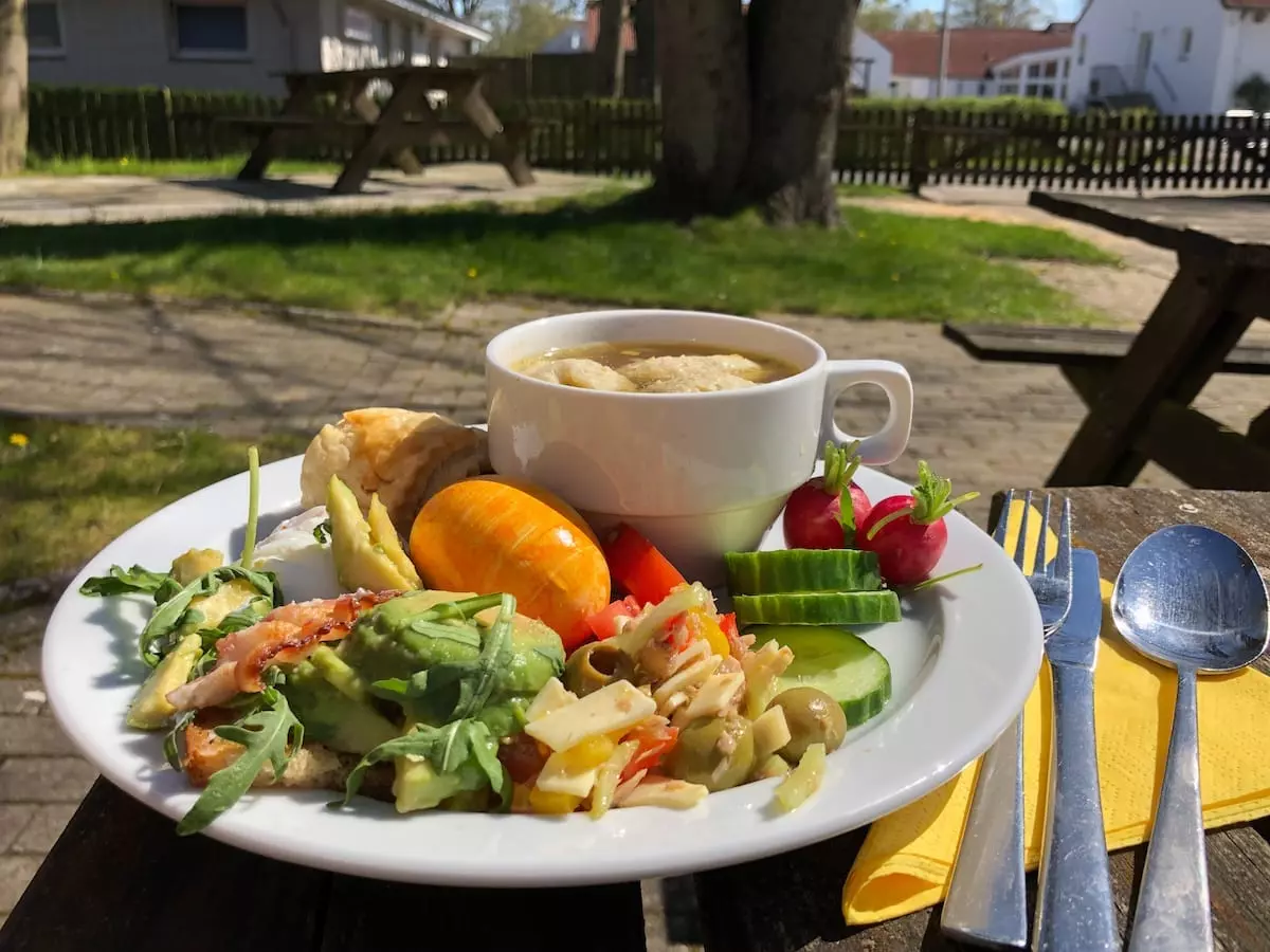 Familienurlaub in der Jugendherberge Friedrichstadt - Osterbrunch