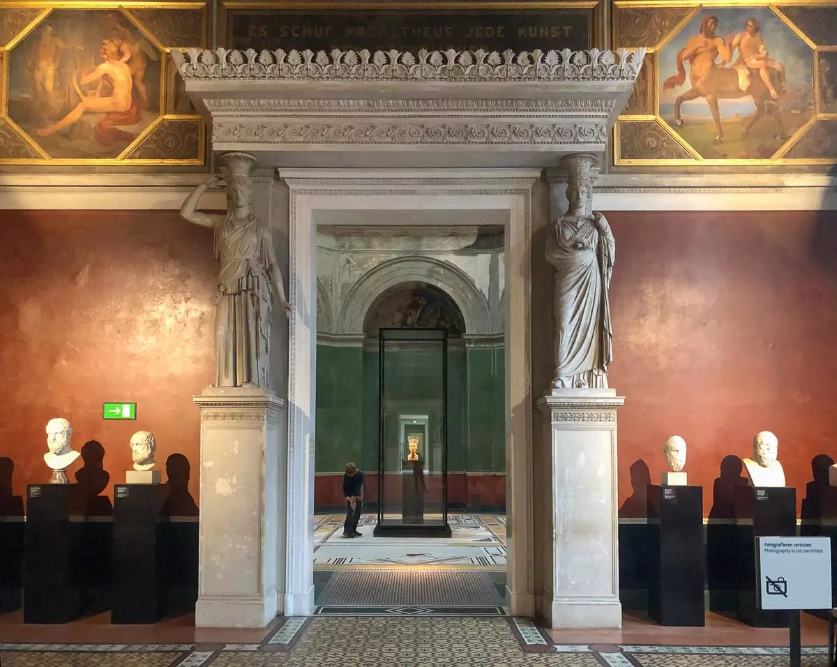 Neues Museum Berlin – Exklusivbesuch bei Nofretete