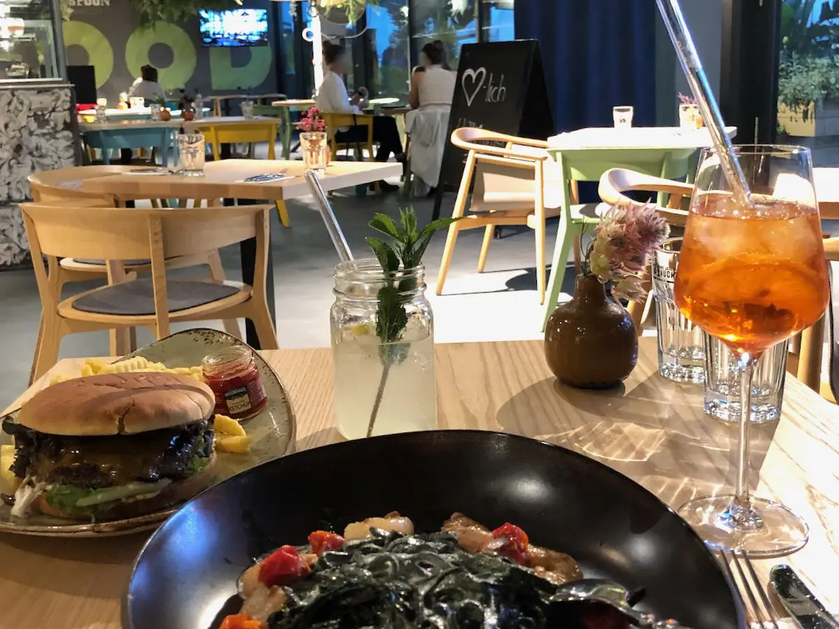 Essen im Restaurant DAchgarten in Mannheim mit Kindern