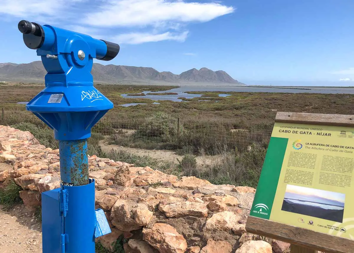 Vogelbeobachtungs-Punkt an den Salinen von Cabo de Gata