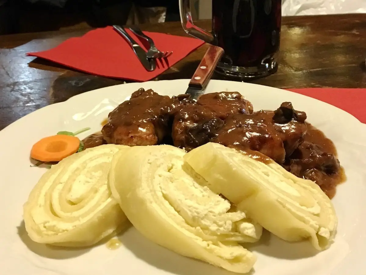 Ljubljana Restaurant-Tipp: slowenische Küche im Sokol