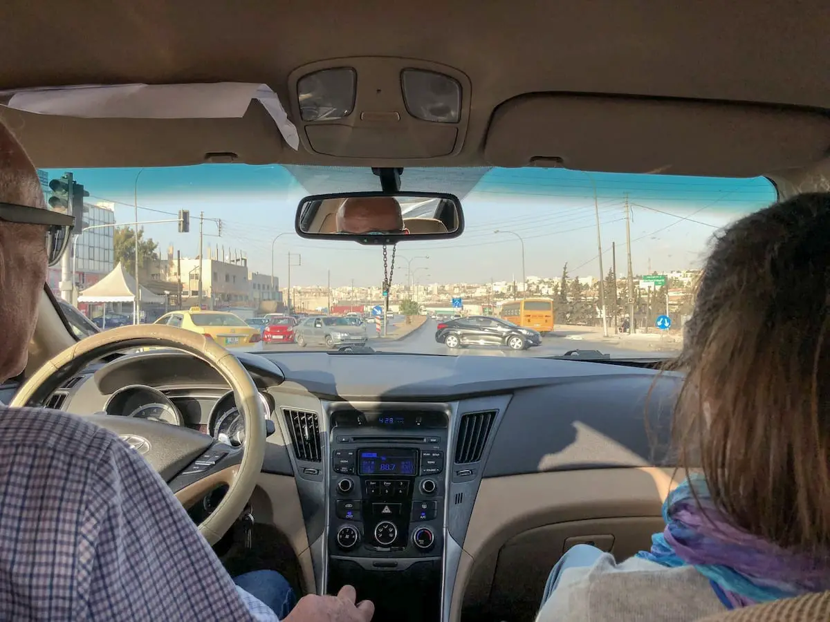 Jordanien-Rundreise mit Kind - Straßenverkehr Amman