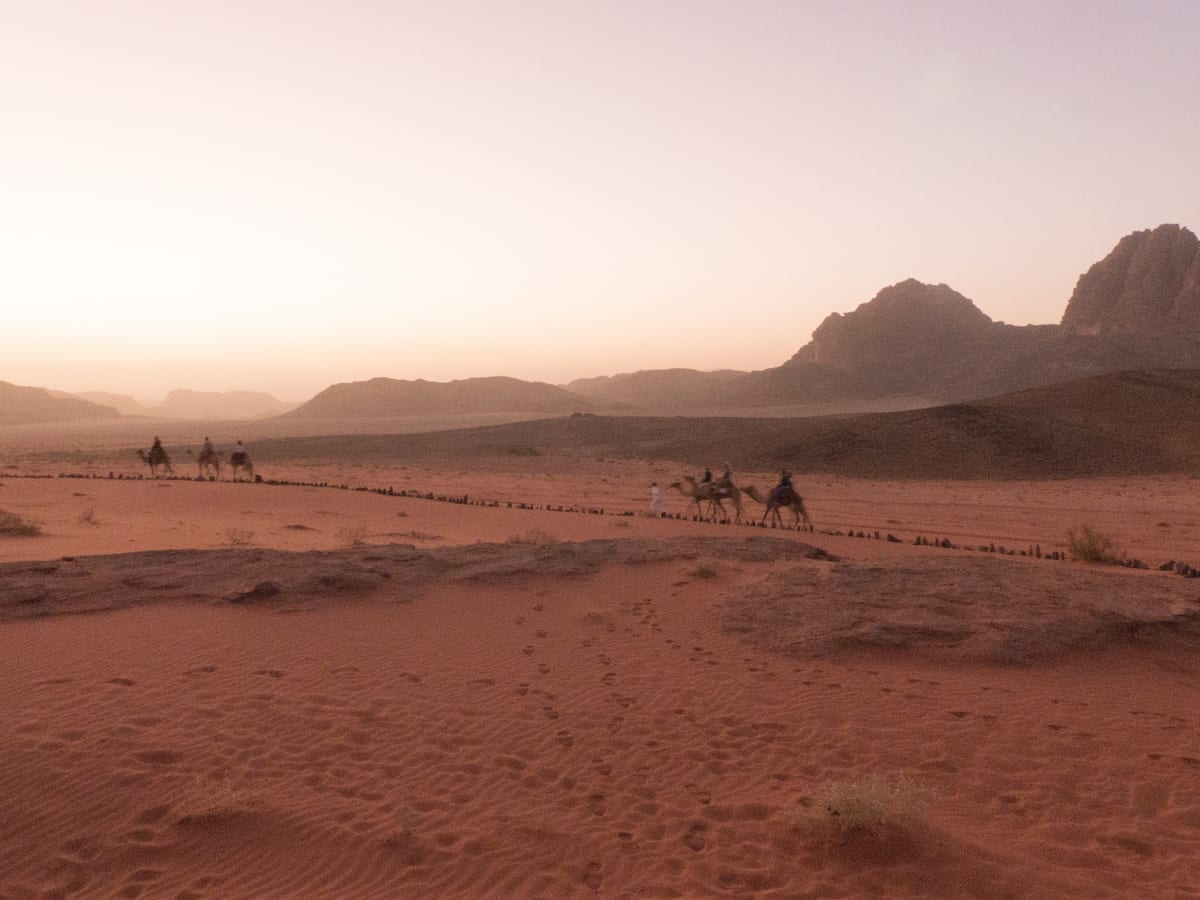 Jordanien Wadi Rum Kamelreiten