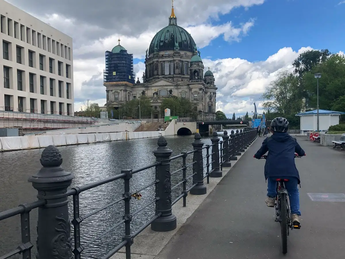 Fahrradtouren Berlin - Auf dem Spreeradweg durch Berlin-Mitte