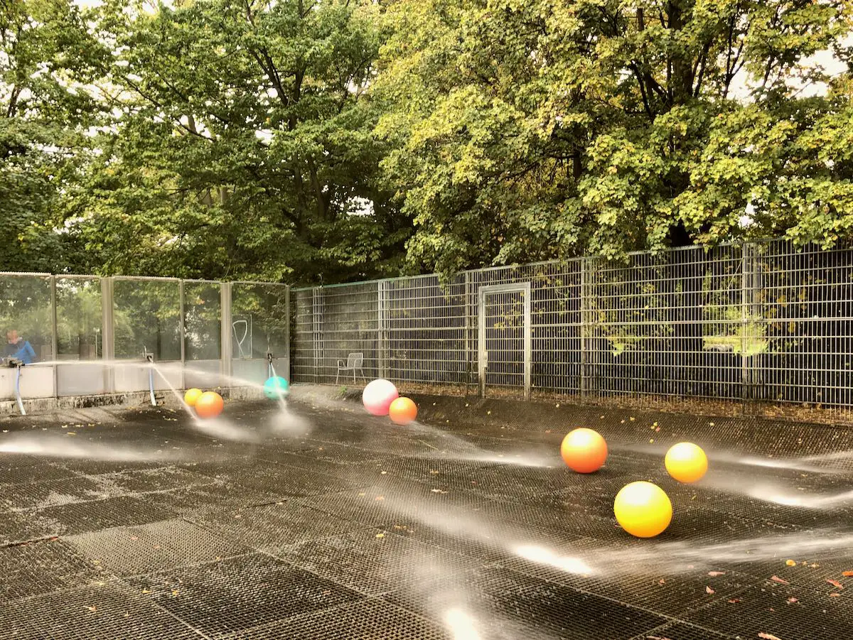 Wasserballspielplatz im Herzogenriedpark Mannheim
