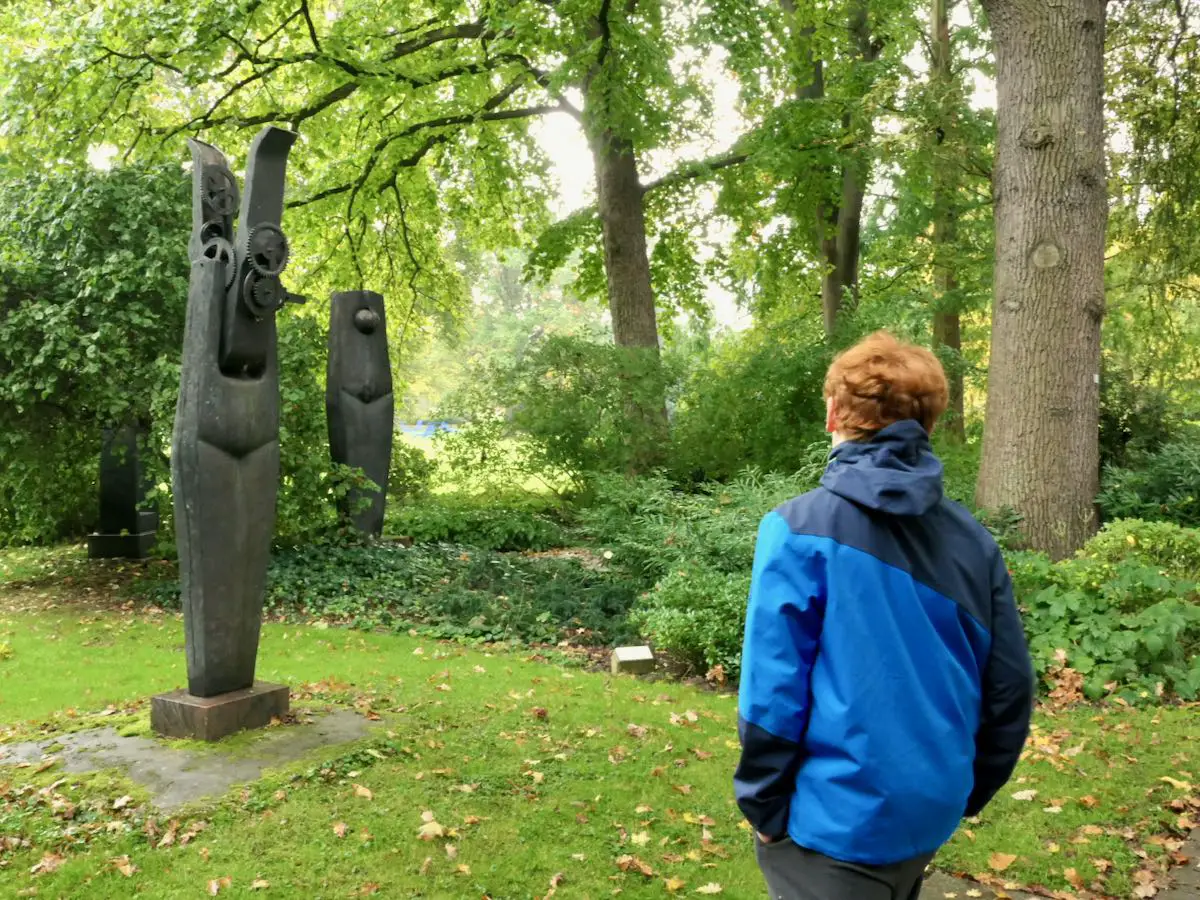 Skulpturenpark im Luisenpark Mannheim mit Kindern