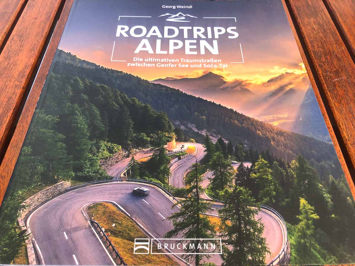 Reisebuch Roadtrips Alpen Titel