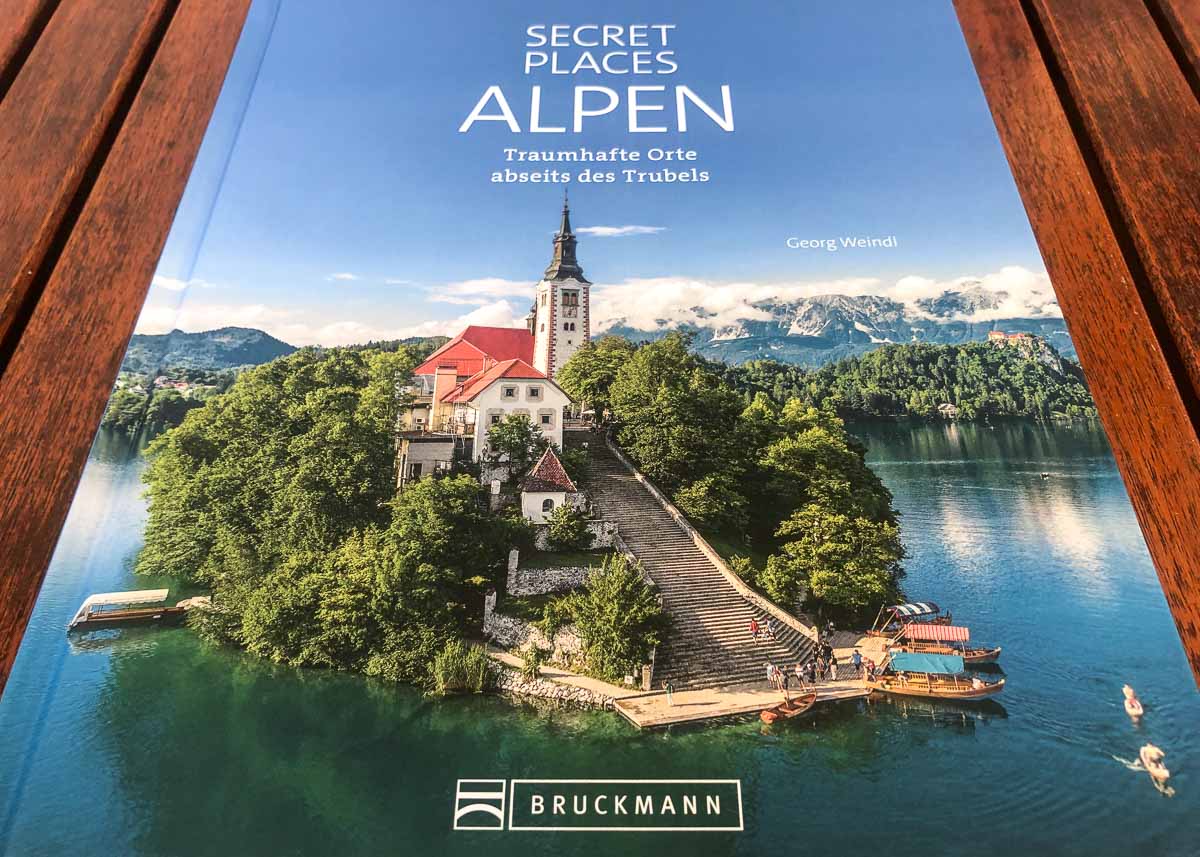 Reisebuch secret Places Alpen Titelbild