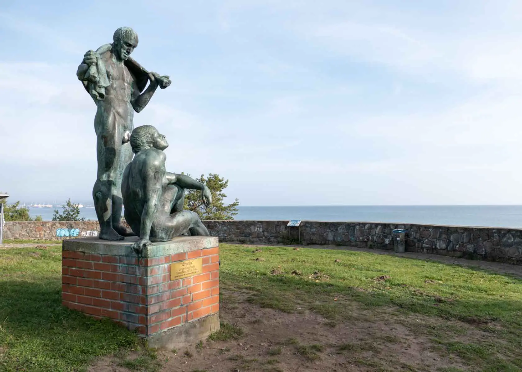 Sportler Statuen in Prora auf Rügen