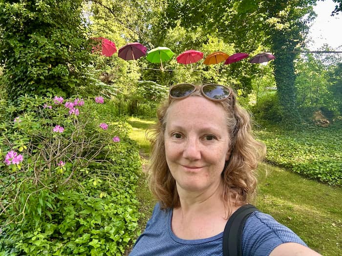 Angela unterwegs mit Kind