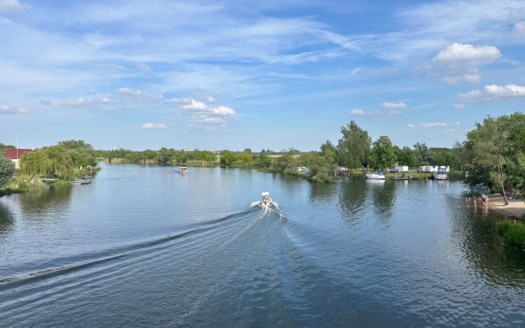 Familien-Wochenende im Havelland mit Camping, Radtouren und Paddeln